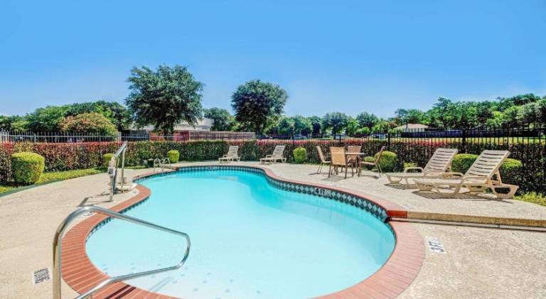 Super 8 By Wyndham Mckinney/Plano Area — photo 3