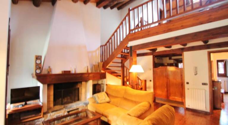 Rental apartment with terrace — photo 2