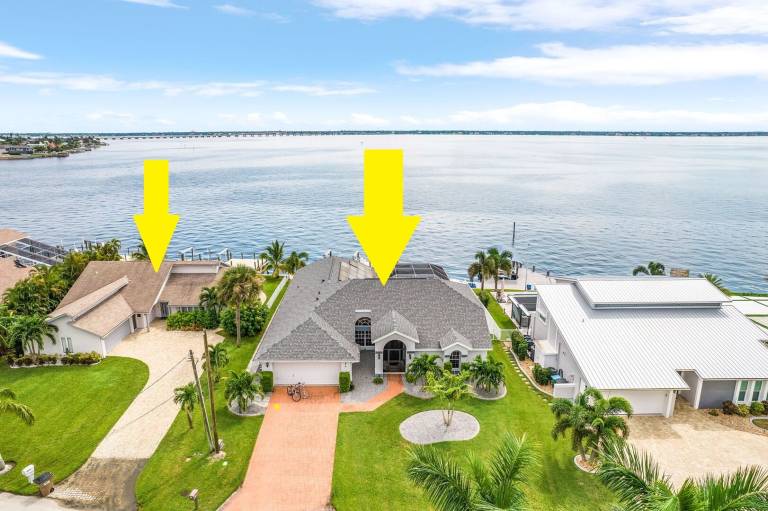 House with BBQ & private pool | Water view — photo 2