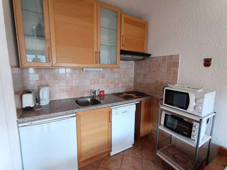 Holiday apartment with 2 rooms for 6 persons — photo 5
