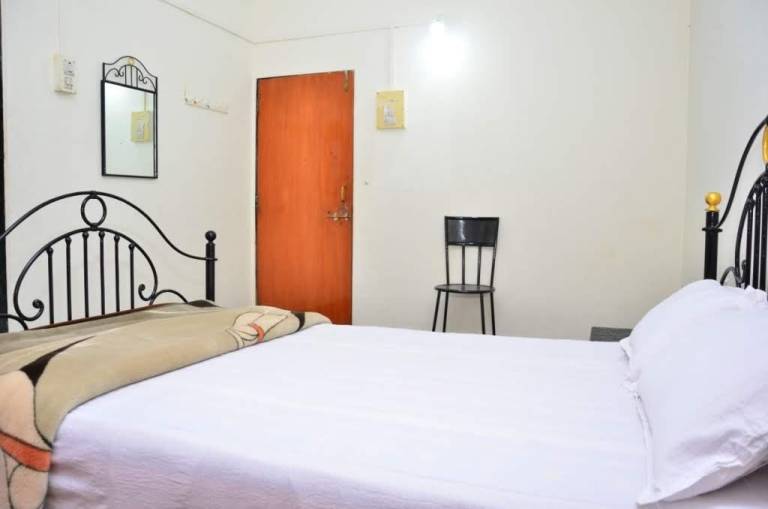 Wonderful villa with yard | Pets allowed — photo 2