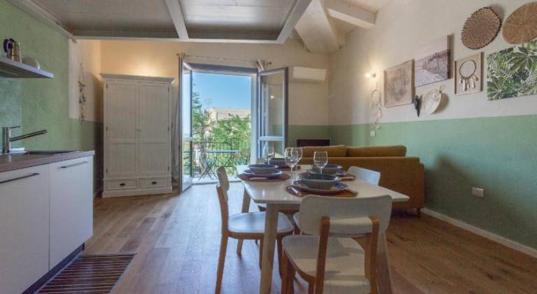 Charming rental apartment with yard & patio | Dogs allowed in Olbia