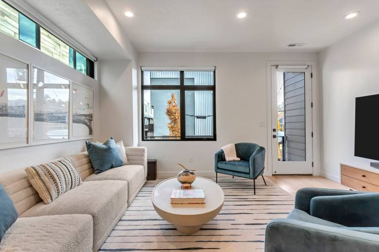 House People's Freeway