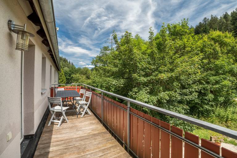 Children-friendly rental apartment with fast internet | River view | Perfect for remote work | Pets allowed — photo 2