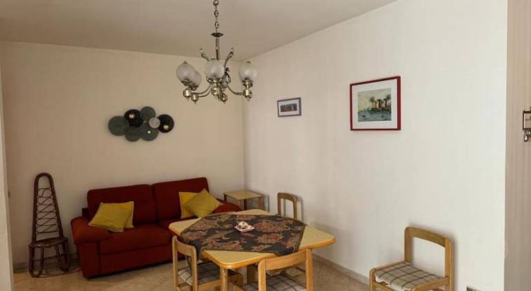 Holiday apartment with 2 rooms for 6 persons — photo 4