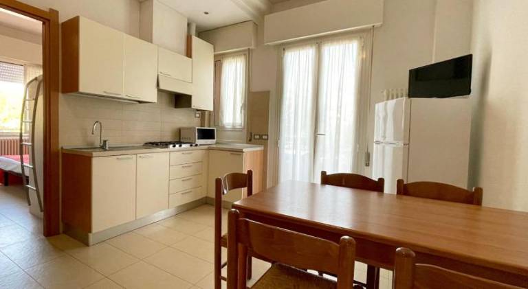 Rental apartment with 2 rooms for 6 persons — photo 2