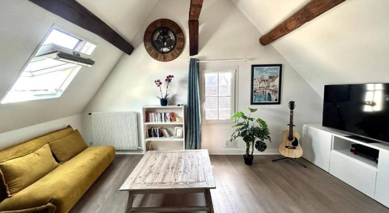 Lovely rental apartment | Pet-friendly in Chartres