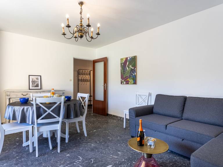 Fully equipped apartment with terrace | Close to the beach | Dogs allowed — photo 4