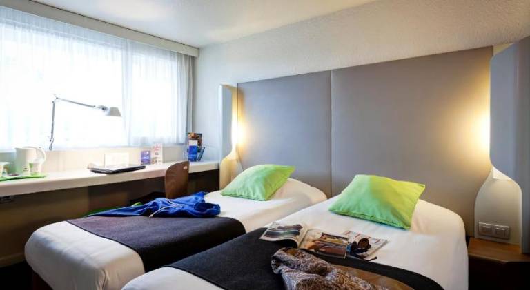 Campanile Evry Ouest Corbeil Essonnes Hotel — photo 2