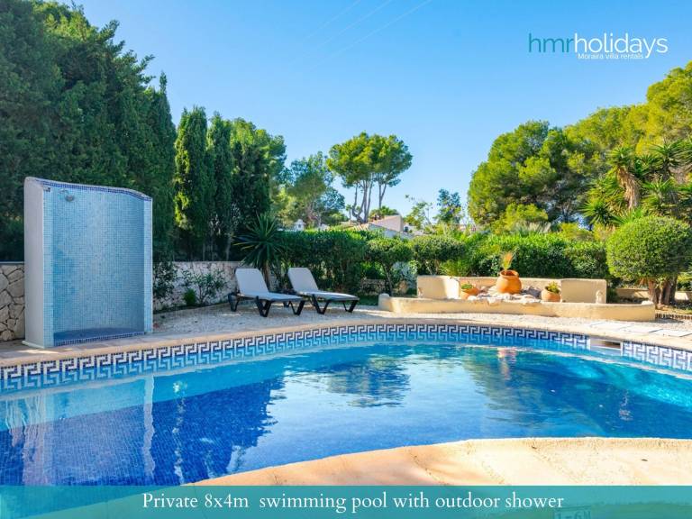 Fully equipped charming villa with patio, yard & private pool | Pet-friendly — photo 5