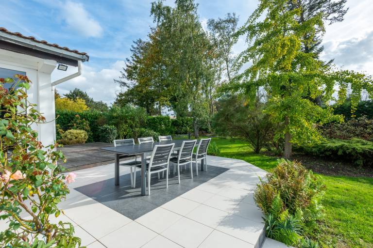 Children-friendly vacation home with garden, terrace & fast internet | Garden view | Perfect for remote work | Pet-friendly — photo 4