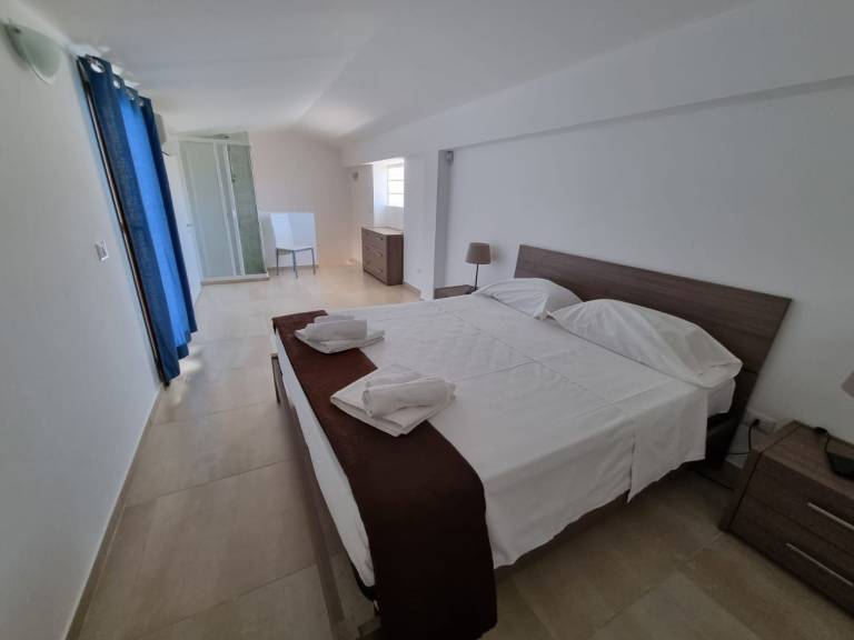 Rental apartment with 3 rooms for 8 persons — photo 4