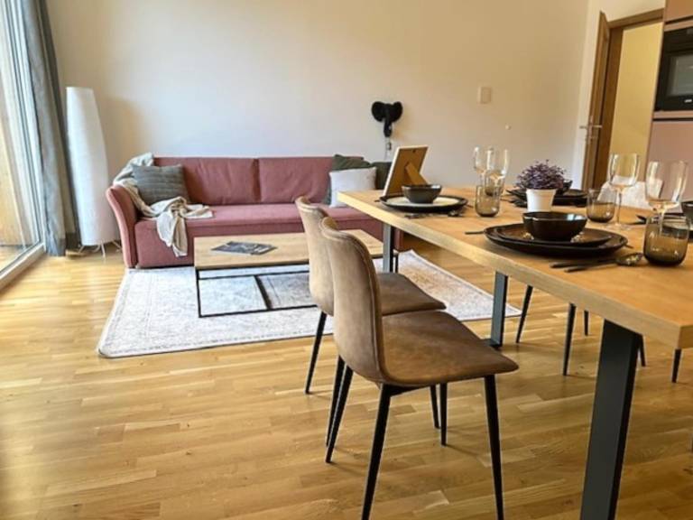 Stilvolles Apartment mit Balkon nahe Kreischberg