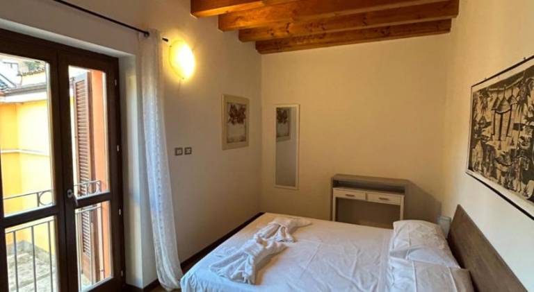 Serviced apartment with 2 rooms for 4 persons — photo 2