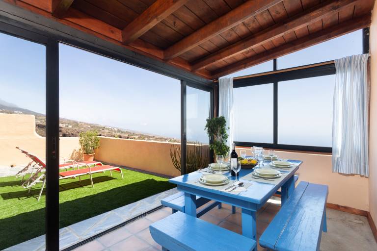 Ferienhaus in Fasnia, El Escobonal f&uuml;r max. 10 Personen am Atlantik