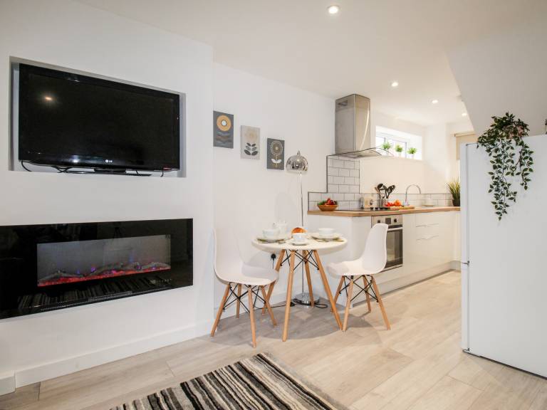 Fully equipped charming cottage | Beach view | Close to the beach | Pets are welcome — photo 5