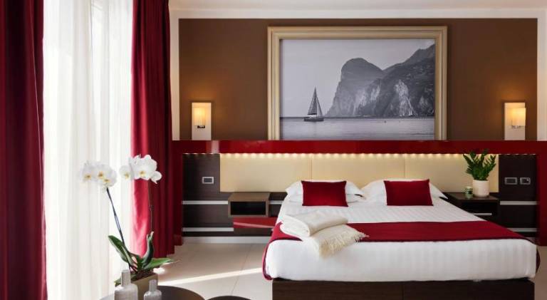 Kairos Garda Hotel — photo 2