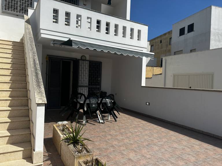 Apartment with 2 rooms for 6 persons — photo 5