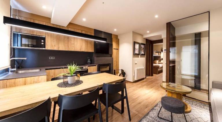 Serviced apartment with terrace | Pets are welcome — photo 3
