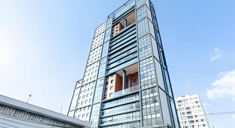 Rental apartment with terrace, pool & garden | Good for workation | Pets are welcome in Curitiba