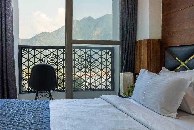 Hotel Tapovan Hill in Rishikesh