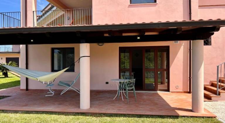 GREEN APARTMENT in VILLA ANGISI — photo 4