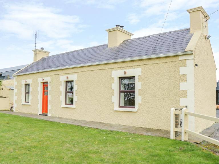 Cottage Knock