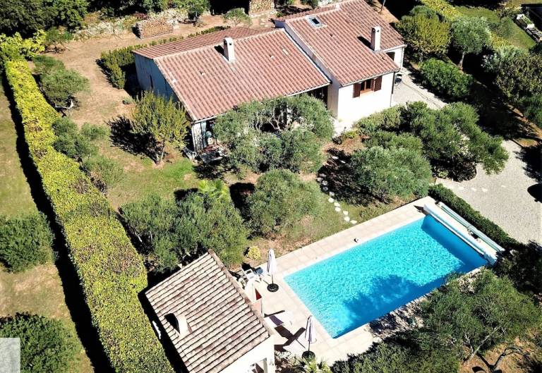 Maison de vacances Régusse