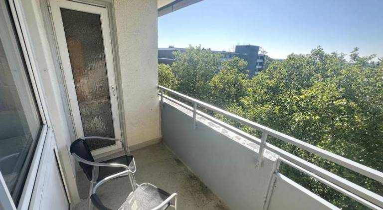 Rental apartment with 3 rooms for 7 persons — photo 2