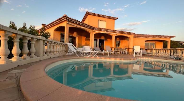 Charming villa with pool | Close to the beach | Pet-friendly in Propriano