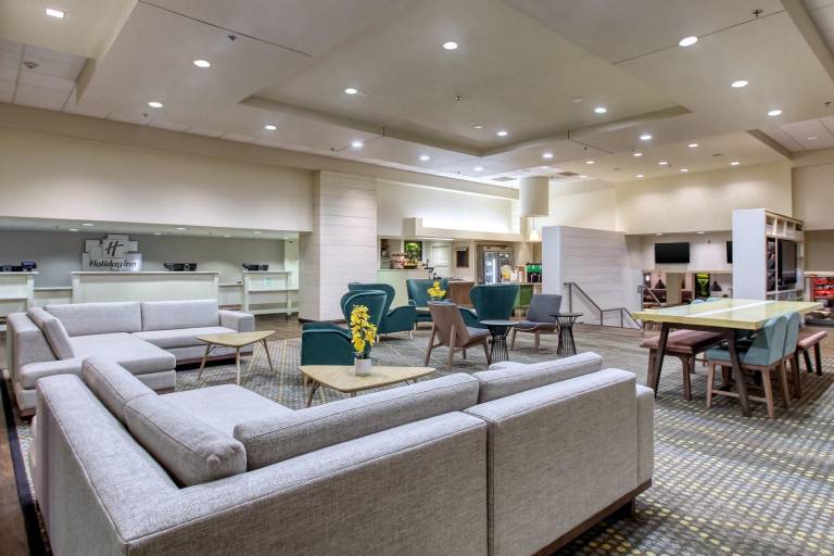 Holiday Inn & Suites Atlanta Airport North By IHG — photo 3