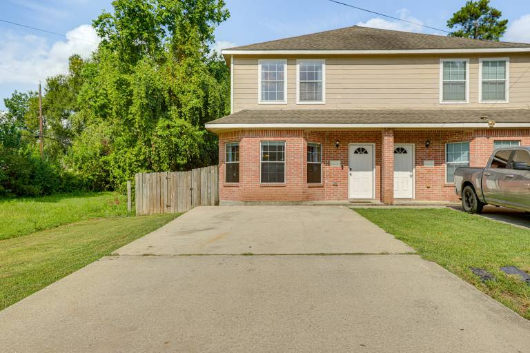 11 Mi to Dtwn Houston: Pet-Friendly Home w/ Yard! — photo 2