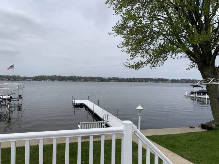 Lake Wawasee Near Syracuse: Largest Natural Lake In Indiana