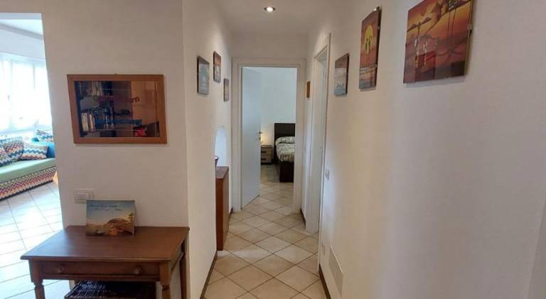 Apartment with garden & terrace — photo 2