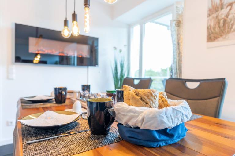 FeWo Meerlust: 81 m² FeWo mit Sauna & Balkon – Haus Zudar, Meerblick — photo 5