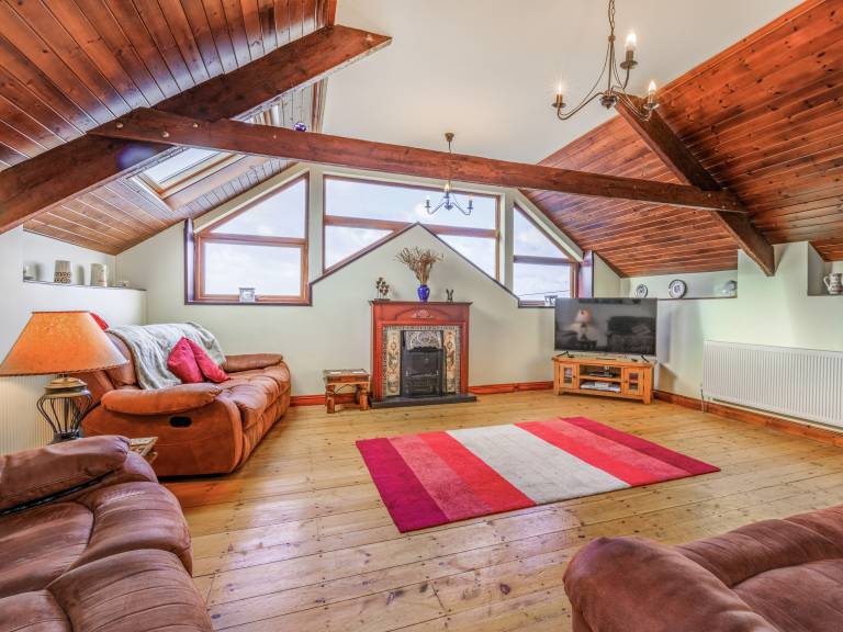Family-oriented cottage with barbecue & garden | River view | Pets are welcome — photo 4