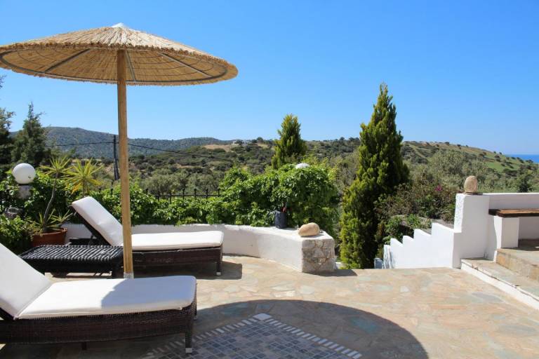 Comfortable holiday house, spacious outdoor areas, wifi Triopetra, Crete — photo 3