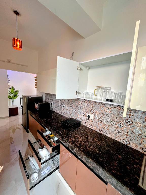 Nivora Stays 3 BHK Near Assi Ghat Lanka, BHU — photo 5