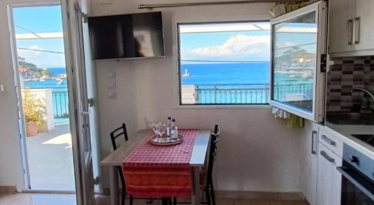 Wonderful apartment with jacuzzi & patio | Close to the beach | Pets are welcome — photo 3