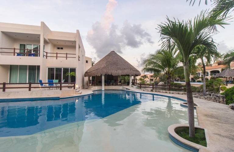 Apartamento amueblado  Xpu Ha