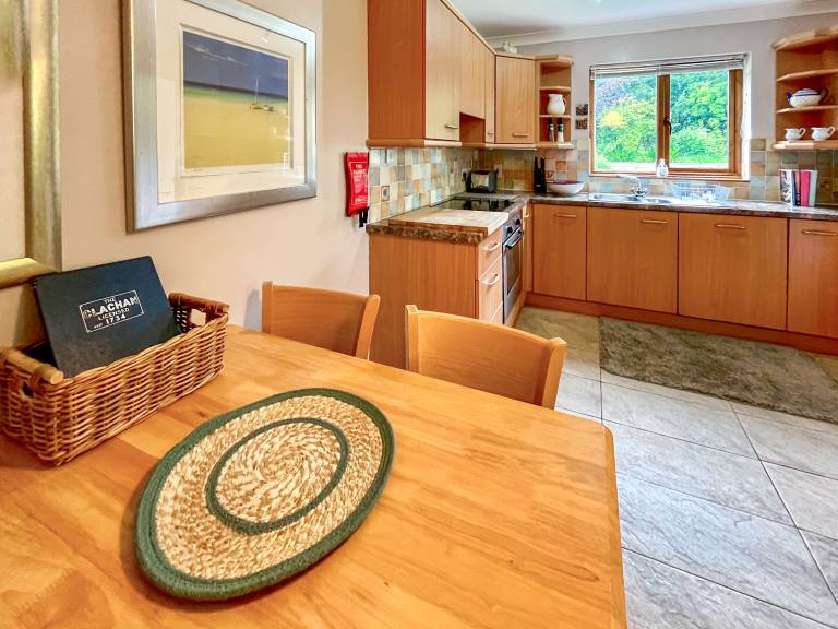 Family-oriented cottage | River view | Pet-friendly — photo 4