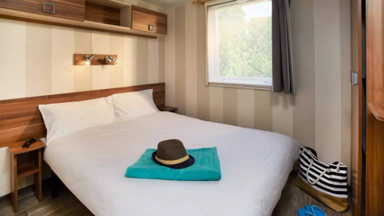 Mobile home with barbecue & heated pool | Close to the beach | Pets are welcome — photo 4