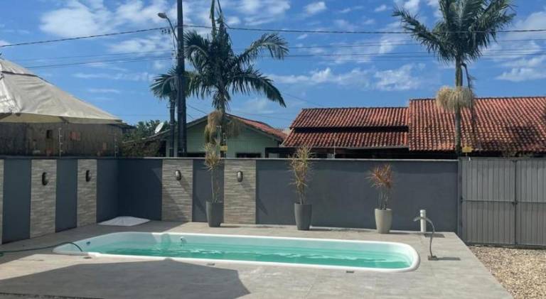 House with pool | Pets are welcome — photo 5
