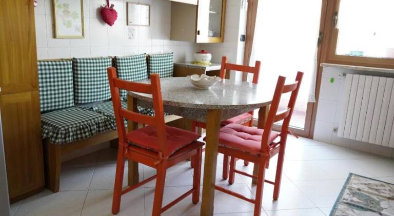 Holiday apartment with 2 rooms for 4 persons — photo 4