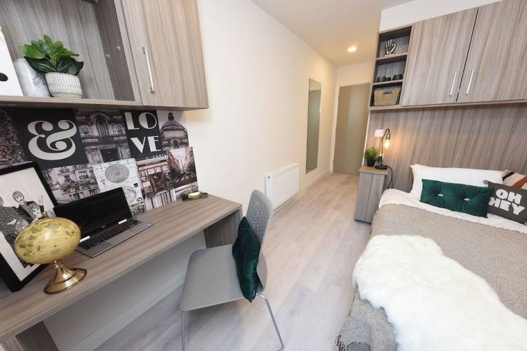 Aparthotel Cork