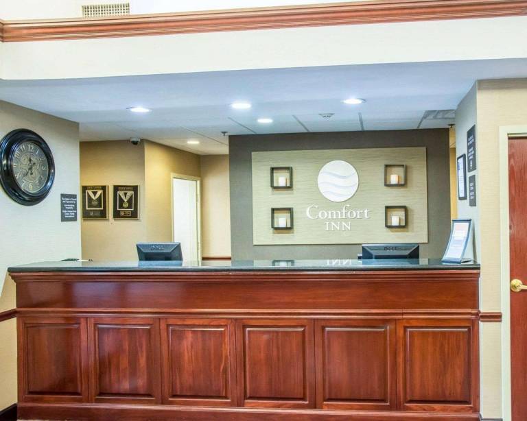 Comfort Inn & Suites Lawrenceburg — photo 5