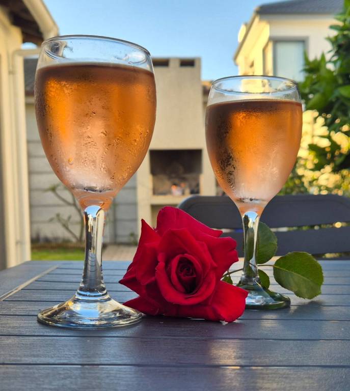 Stone Rose Boma Selbstverpflegung