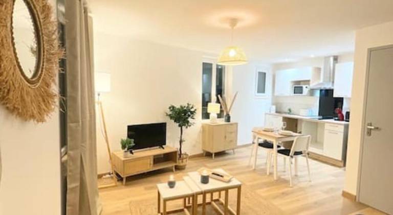 Holiday apartment with 1 room for 4 persons in Millau