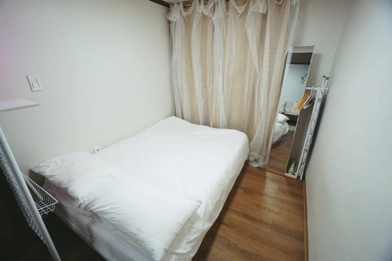 Hongik univ stn 10sec, 3rooms, 4beds, 1st floor — photo 5
