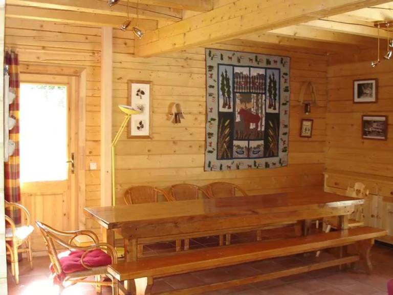 Chalet with private pool — photo 5